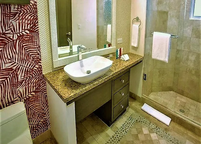 In The Heart Of Cabo 1 Bedroom Cabo San Lucas