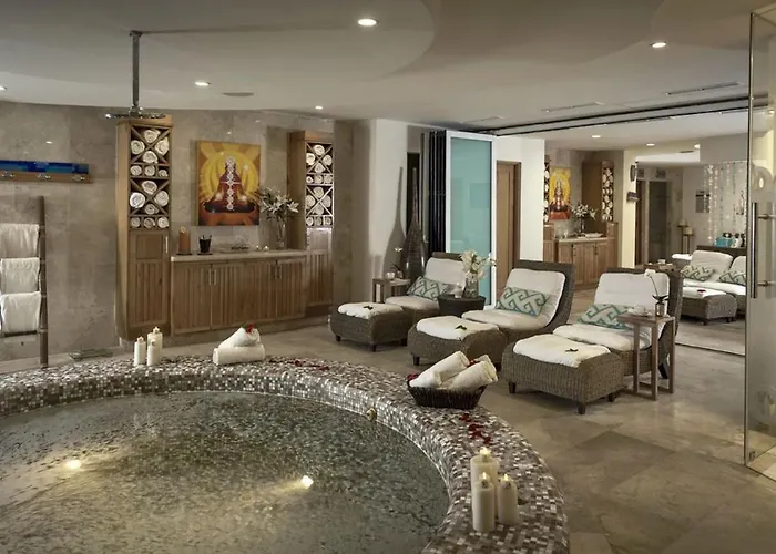 Guest house In The Heart Of Cabo 1 Bedroom *